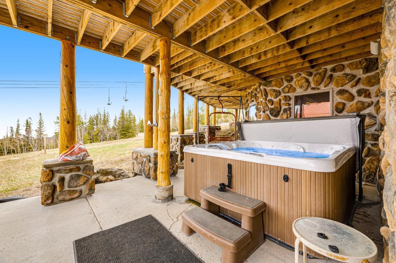 Liberty Lodge At Terry Peak Lead Exterior photo