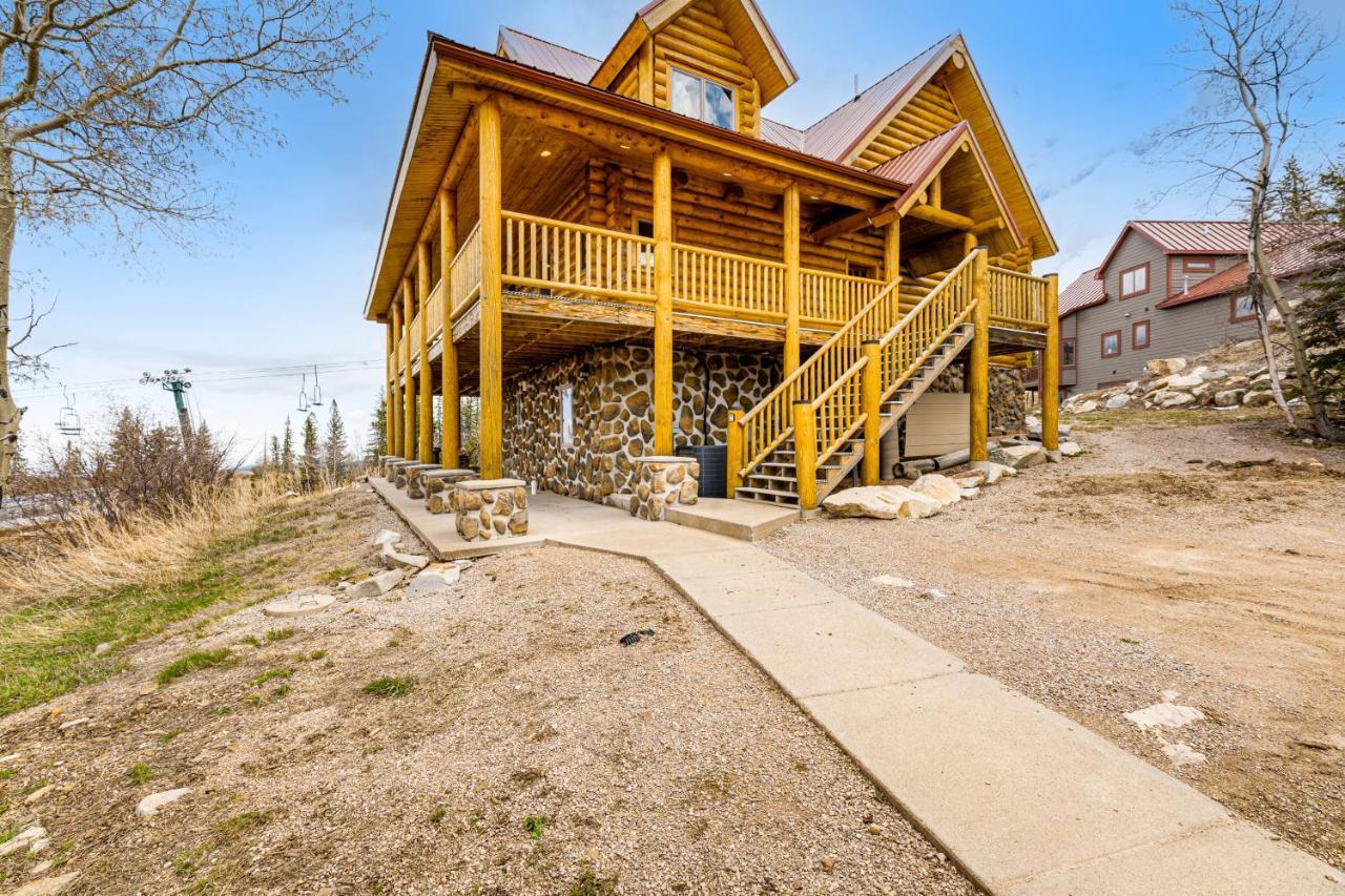 Liberty Lodge At Terry Peak Lead Exterior photo