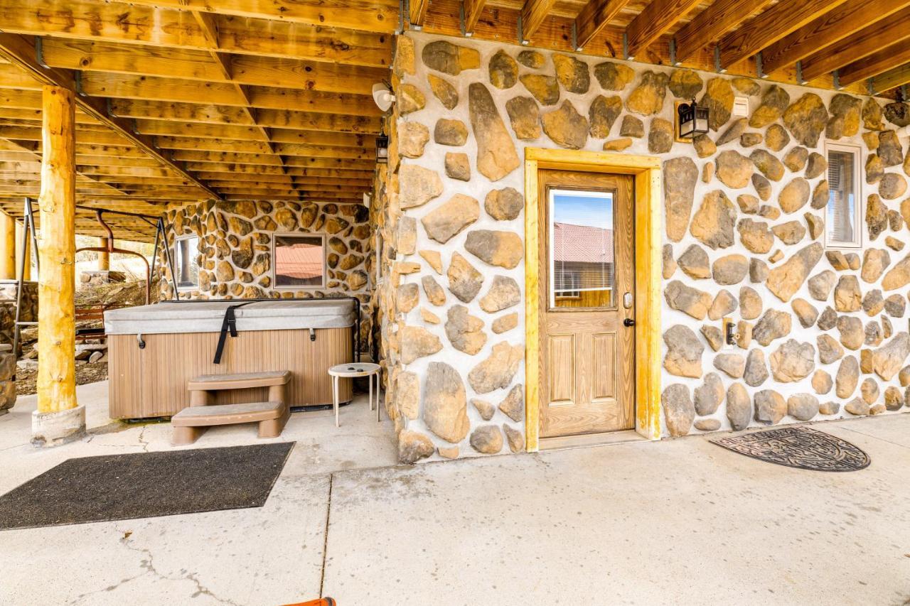 Liberty Lodge At Terry Peak Lead Exterior photo